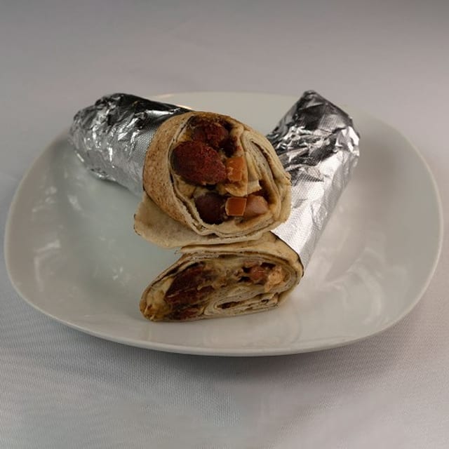 Makanek.
